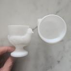 Eierdopje eierdopjes set 2 kip hen melkglas france arcopal, Huis en Inrichting, Keuken | Tupperware, Ophalen of Verzenden, Zo goed als nieuw