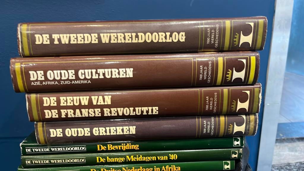 7000 jaar wereldgeschiedenis - 4 stuks, Boeken, Ophalen of Verzenden, Zo goed als nieuw, Overige onderwerpen