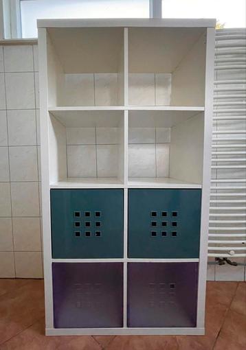 IKEA KALLAX kast – 8 vakken + 4 opbergbakken beschikbaar voor biedingen