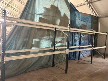 Robuuste Palletstelling 8.4 meter lang 270x110x252 beschikbaar voor biedingen