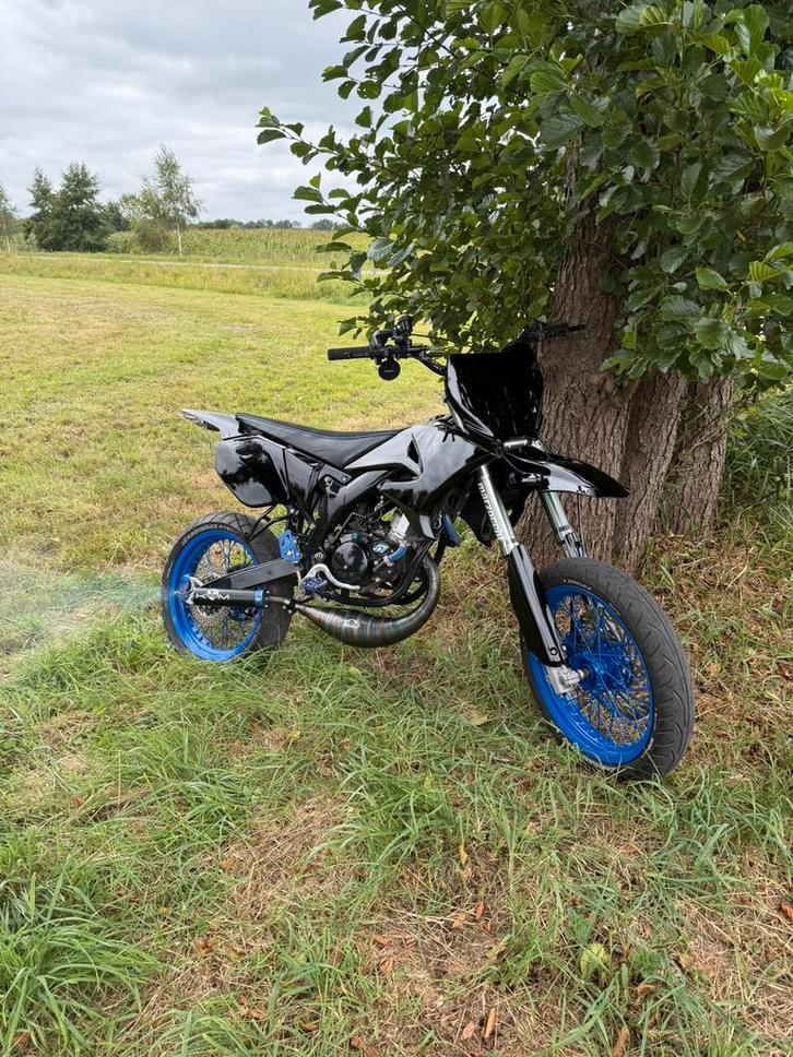 Yamaha dt 50 86 tpr zeet nette staat met kenteken geen wok, Fietsen en Brommers, Brommers | Crossbrommers, Zo goed als nieuw, Yamaha