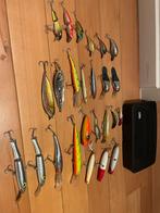 Vitage kunstaas pluggen 25 stuks met Abu colectorts box, Ophalen of Verzenden, Zo goed als nieuw, Kunstaas