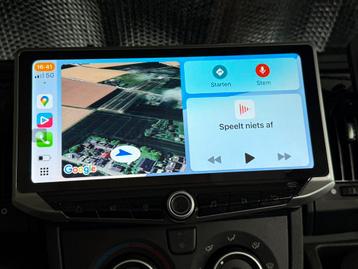 Android autoradio met draadloze Apple CarPlay 10.8 inch QLED beschikbaar voor biedingen