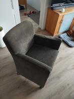 6 donker groenstoffen stoelen en witte eettafel, Ophalen of Verzenden, Gebruikt, 75 tot 100 cm