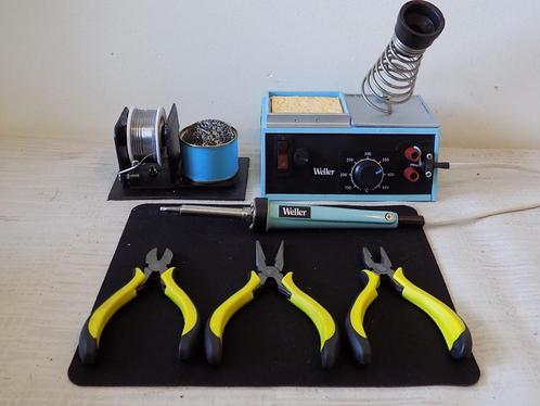 WELLER REGELBAAR SOLDEERSTATION + WELLER BOUT+ EXTRA, Hobby en Vrije tijd, Elektronica-componenten, Zo goed als nieuw, Ophalen of Verzenden