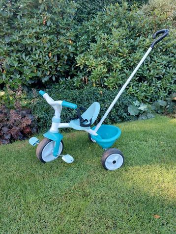 Smoby Driewieler met Duwstang beschikbaar voor biedingen