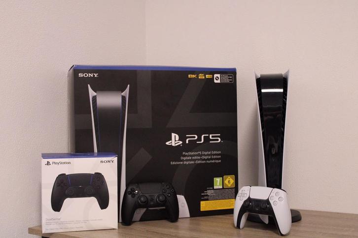 Sony PlayStation 5 1TB 8K + 2 Controller’s + 8 Spellen, Spelcomputers en Games, Spelcomputers | Sony PlayStation 5, Zo goed als nieuw