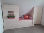 kinderbed met kast, Ophalen of Verzenden, Gebruikt, Jongetje of Meisje
