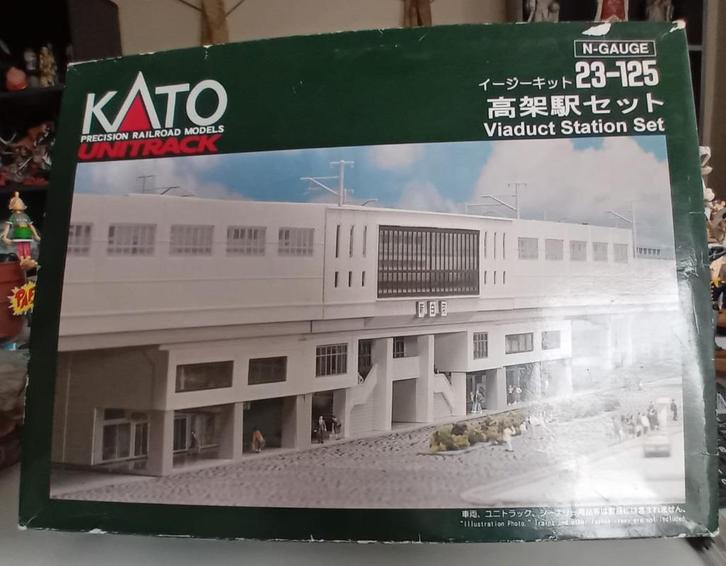 Kato viaduct station set n-spoor, Hobby en Vrije tijd, Modeltreinen | N-Spoor, Zo goed als nieuw, Brug, Tunnel of Gebouw, Gelijkstroom of Wisselstroom