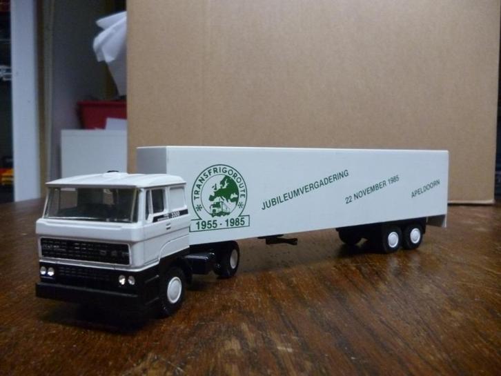 DAF 3300 Jublieum Transfrigoroute, Hobby en Vrije tijd, Modelauto's | 1:50, Zo goed als nieuw, Bus of Vrachtwagen, Lion Toys, Ophalen of Verzenden