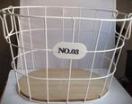 Mand~Metalen Korf~Opslag~Mandje van metaal~Wit~Planten oid, Overige materialen, Mand, Ophalen of Verzenden, Zo goed als nieuw