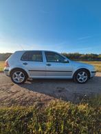 Volkswagen Golf 2.0 2002 Grijs, Auto's, 65 €/maand, Stof, Zwart, 4 cilinders