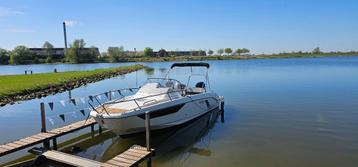 Beneteau Flyer 8 SUNdeck + 300 PK Suzuki V6 (Consoleboot) beschikbaar voor biedingen