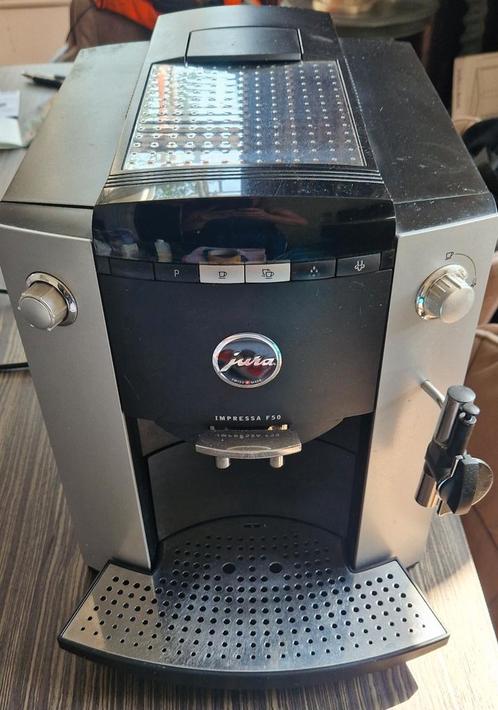 Jura Impressa F50 – Zwitserse kwaliteit, Witgoed en Apparatuur, Koffiezetapparaten, Gebruikt, Koffiemachine, Ophalen