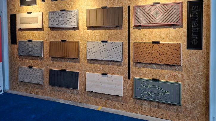 ENIGE SHOWROOM IN NL  Marine deck ®️  antislip vloeren, Watersport en Boten, Speedboten, Zo goed als nieuw, 6 meter of meer, Diesel