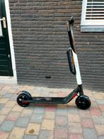 Segway Ninebot, Fietsen en Brommers, Steps, Ophalen, Zo goed als nieuw, Elektrische step (E-scooter), Segway Ninebot