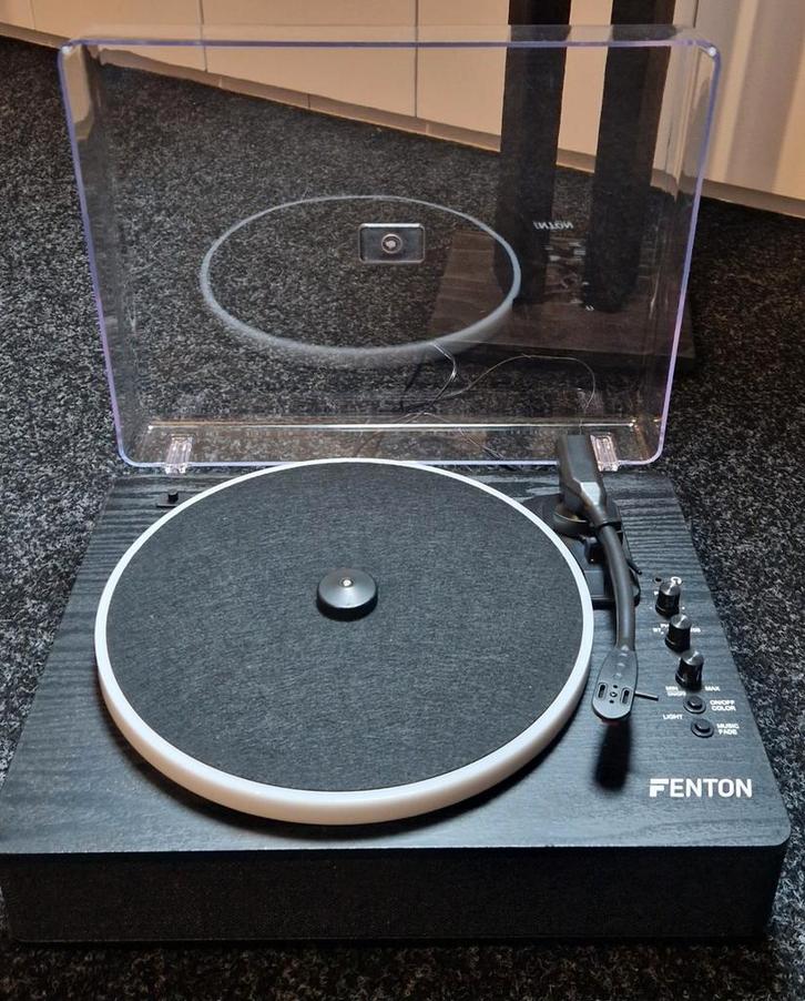 Nieuwstaat Fenton platenspeler, Audio, Tv en Foto, Platenspelers, Zo goed als nieuw, Platenspeler, Overige merken, Ophalen of Verzenden