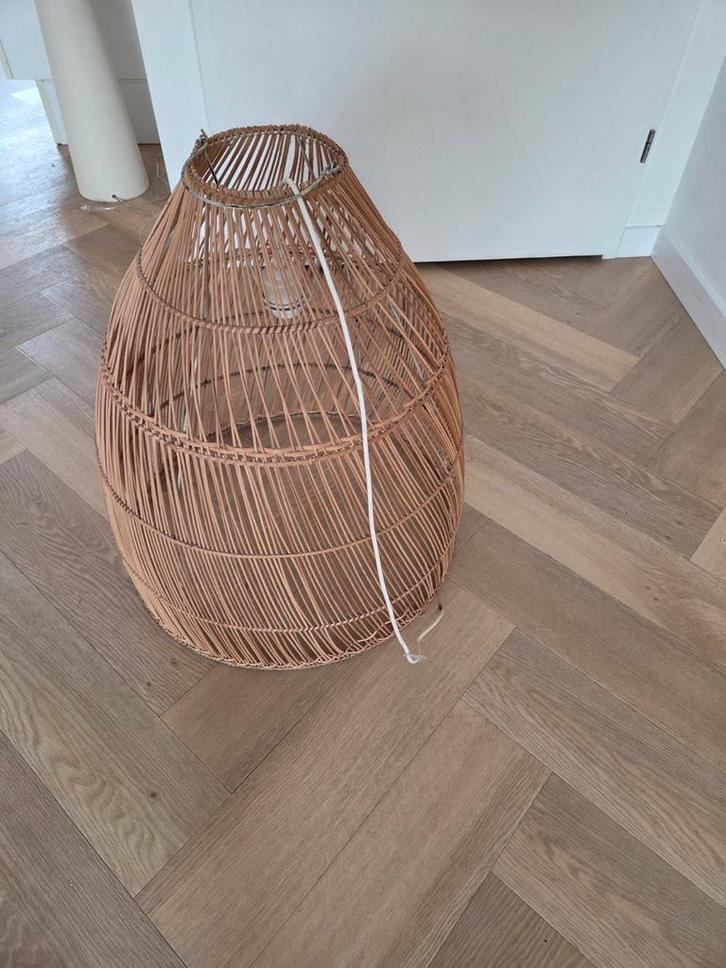 Rotan Lamp - Sfeervolle Verlichting, Huis en Inrichting, Lampen | Lampenkappen, 50 cm of meer, Rond, Ophalen of Verzenden