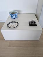 Vintage witte salontafel/sidetable, Ophalen, Kunststof, Zo goed als nieuw, 25 tot 50 cm