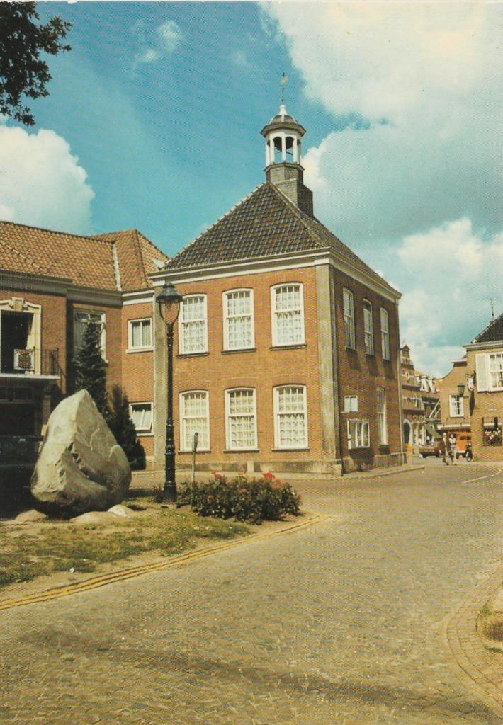 OOTMARSUM Gemeentehuis, Verzamelen, Ansichtkaarten | Nederland, Ongelopen, Overijssel, 1980 tot heden, Verzenden