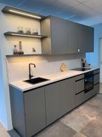 Semi greeploze XL keuken - Showroommodel, Ophalen, Nieuw, Enkelwandige keuken, Grijs