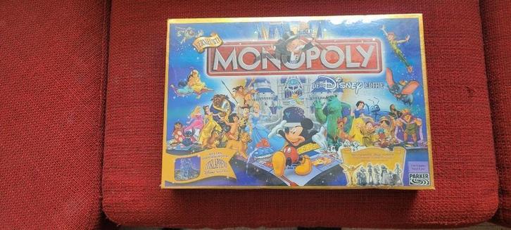 monopoly disney geseald in doos, Hobby en Vrije tijd, Gezelschapsspellen | Bordspellen, Nieuw, Vijf spelers of meer, Ophalen of Verzenden