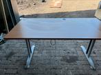 Luxe bureau met stekkerdoos, Huis en Inrichting, Bureaus, Ophalen, Gebruikt, Bureau