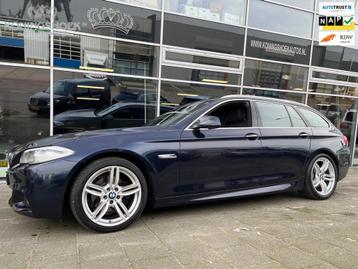 BMW 5-serie Touring 520i M Sport High Executive beschikbaar voor biedingen