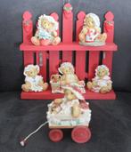 Cherished teddies # Strawberries #, Ophalen of Verzenden, Zo goed als nieuw, Beeldje, Cherished Teddies