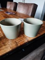 2 mooie groene bloempotjes h 10 ds 12 cm, Tuin en Terras, Bloempotten, Ophalen, Rond, Binnen, Zo goed als nieuw
