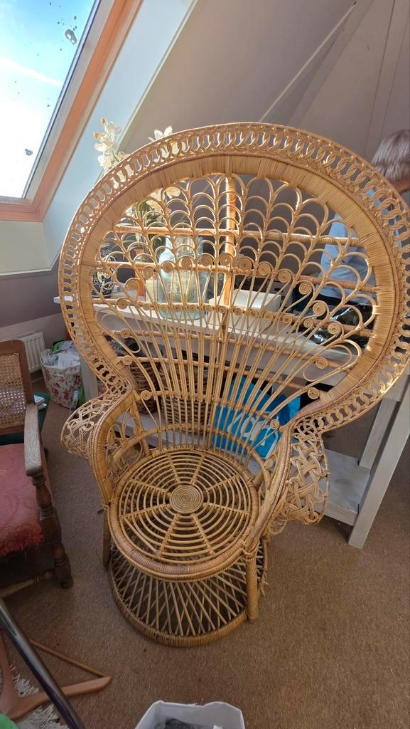 Rotan Pauwenstoel - Zeer Goede Staat!, Antiek en Kunst, Antiek | Meubels | Stoelen en Banken, Ophalen of Verzenden