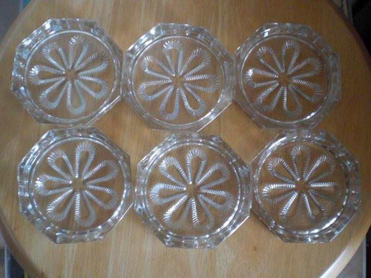 6 Vintage Glazen Onderzetters, Antiek en Kunst, Antiek | Glas en Kristal, Ophalen of Verzenden