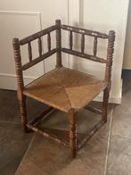 Antieke eikenhouten hoekstoel met rieten zitting, Antiek en Kunst, Ophalen