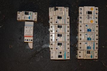 Meterkast componenten beschikbaar voor biedingen