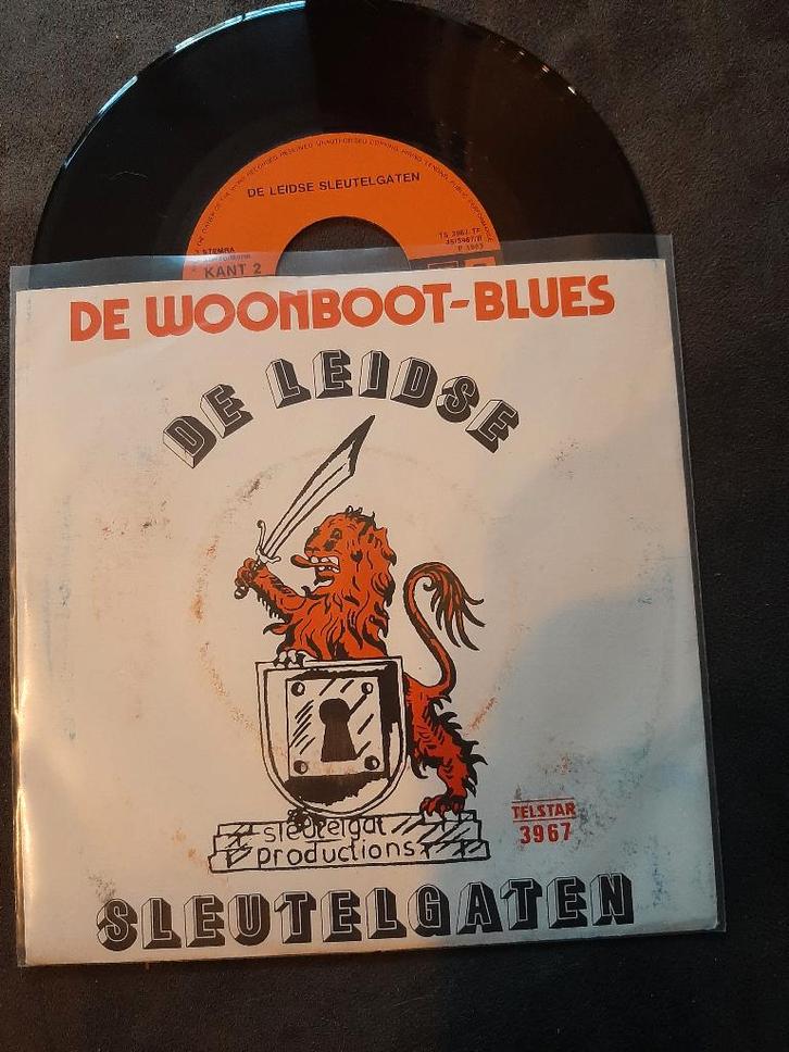 DE LEIDSE SLEUTELGATEN - DE WOONBOOT BLUES, Cd's en Dvd's, Vinyl Singles, Zo goed als nieuw, Single, Nederlandstalig, 7 inch, Ophalen of Verzenden