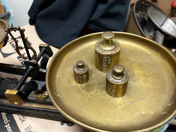 Antieke Kruidenierswinkel Gewichten - 3 Stuks, Antiek en Kunst, Antiek | Overige Antiek, Ophalen of Verzenden