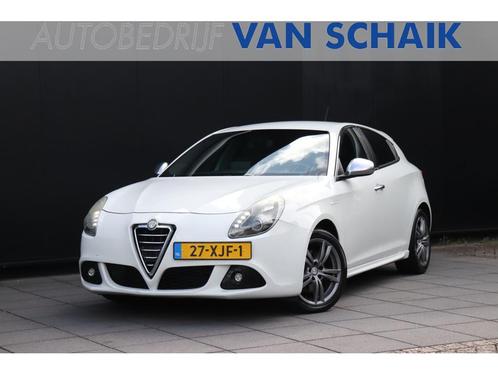 Alfa Romeo Giulietta 1.4 T Distinctive | AUT. | PDC | CRUISE, Auto's, Alfa Romeo, Te koop, Giulietta, ABS, Airbags, Airconditioning