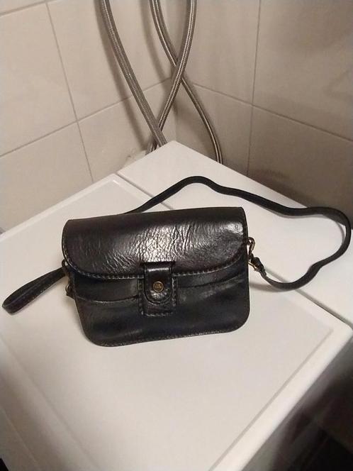 Vintage The Bridge zwart leren cross body tas, Sieraden, Tassen en Uiterlijk, Tassen | Schoudertassen, Bruin, Ophalen of Verzenden
