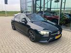 Mercedes-Benz CLA 180 136pk  AMG 7G-DCT 2022 Zwart, Auto's, CLA, USB, 4 cilinders, Zwart