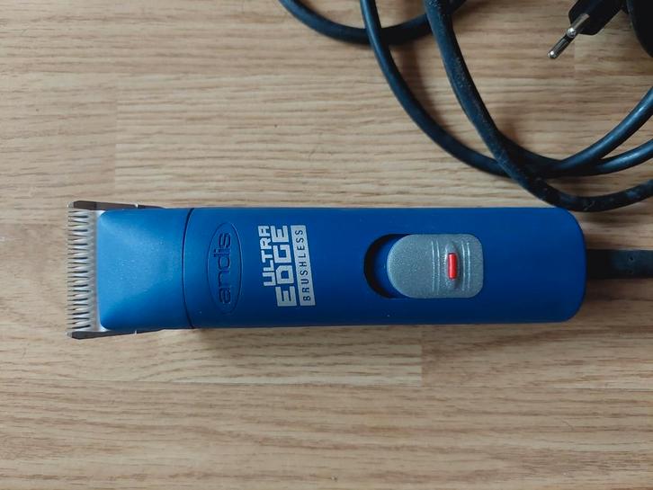 Andis Ultra Edge Brushless tondeuse - trimmer, Dieren en Toebehoren, Honden-accessoires, Zo goed als nieuw, Ophalen of Verzenden