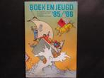 Boek en Jeugd Gids '85/'86 Omslag Theo van den Boogaar, Ophalen of Verzenden, Zo goed als nieuw
