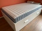 Ikea bed 140x200 incl lattenbodem en matras, Ophalen, Wit, 140 cm, Zo goed als nieuw