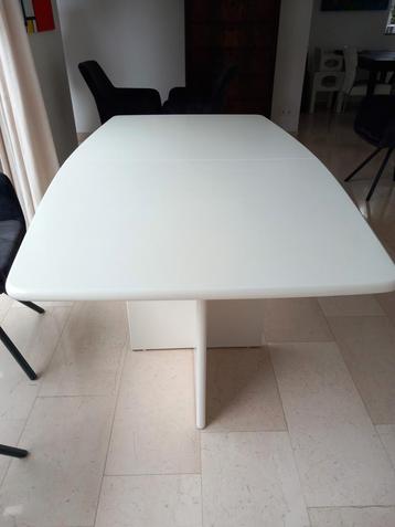 Witte MDF eettafel Deens ovaal 1.80x1.00 cm (+50 cm ) beschikbaar voor biedingen