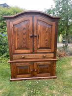 Eiken kast, Ophalen