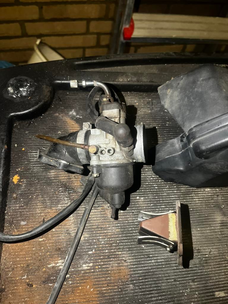 Dellorto 20.5mm met hexa luchtfilter 125/180, Ophalen of Verzenden, Zo goed als nieuw, Carburateur, Piaggio