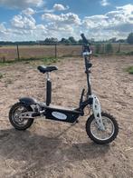 Elektrische step offroad met zadel, Fietsen en Brommers, Steps, Ophalen of Verzenden, Zo goed als nieuw, Elektrische step (E-scooter)