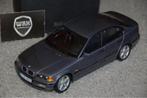 BMW 3 SERIE E46 SEDAN grey UT models dealer editie 1:18 WRH, Hobby en Vrije tijd, Modelauto's | 1:18, Verzenden, Zo goed als nieuw