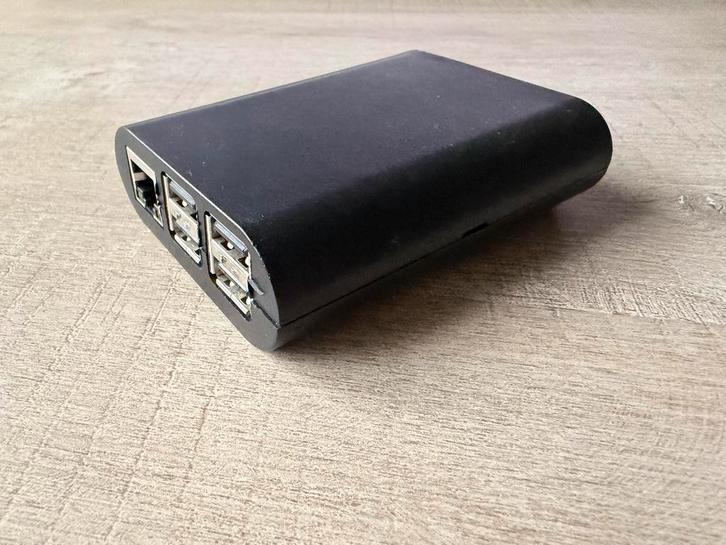 Raspberry PI 2 model B V1.1, Hobby en Vrije tijd, Elektronica-componenten, Gebruikt, Ophalen of Verzenden