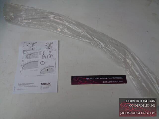 Raamgeleider / wind geleider Discovery 3 / 4 NEW old stock, Auto-onderdelen, Ruiten en Toebehoren, Land Rover, Nieuw, Ophalen of Verzenden