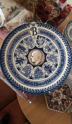 Delfts Blauw Herdenkingsbord Koning Boudewijn 1993, Antiek en Kunst, Antiek | Wandborden en Tegels, Ophalen of Verzenden